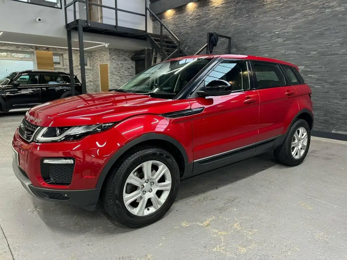 2017-land-rover-range-rover-evoque-20td4-se-tech-hatchback-5d-auto-big-3
