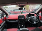 2013-renault-clio-09-dynamique-s-small-10
