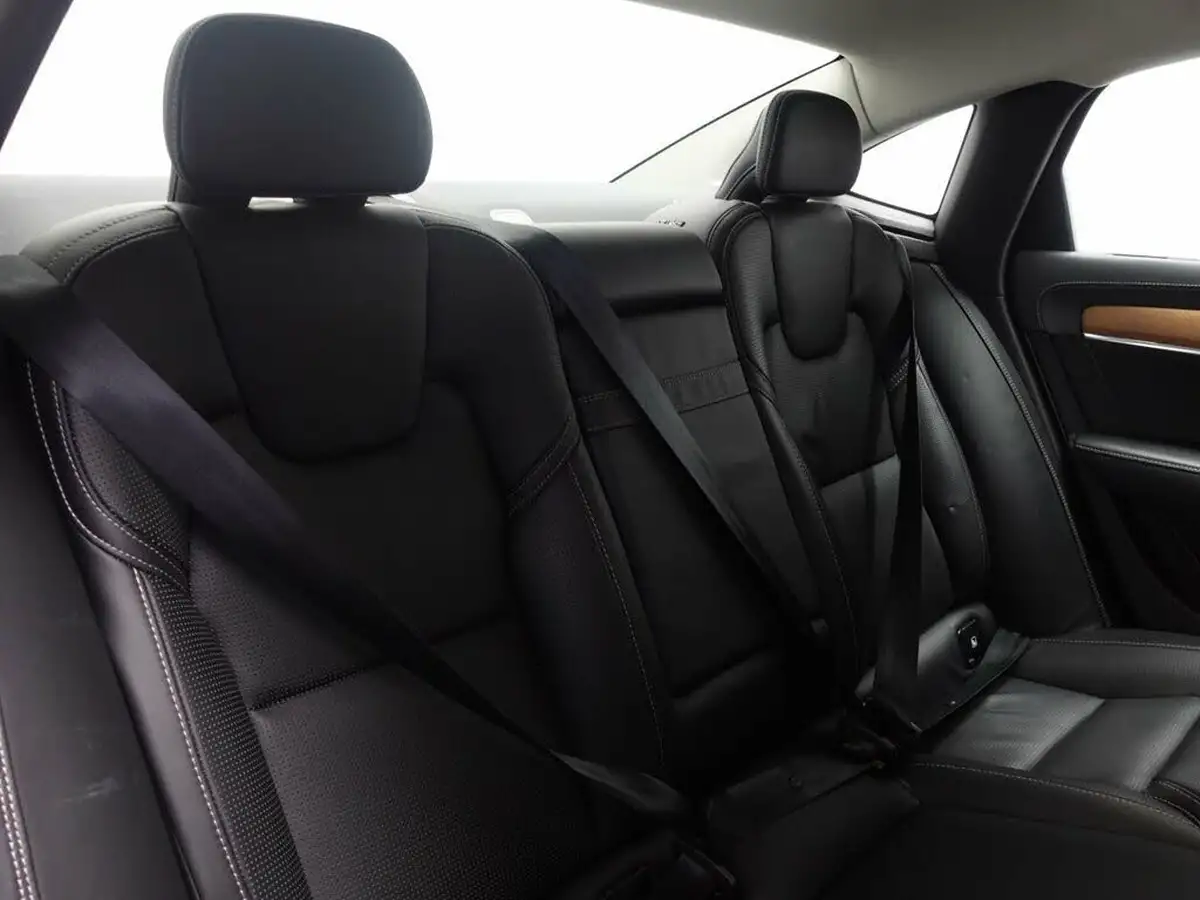 2020-volvo-s90-20td-d4-inscription-plus-big-17