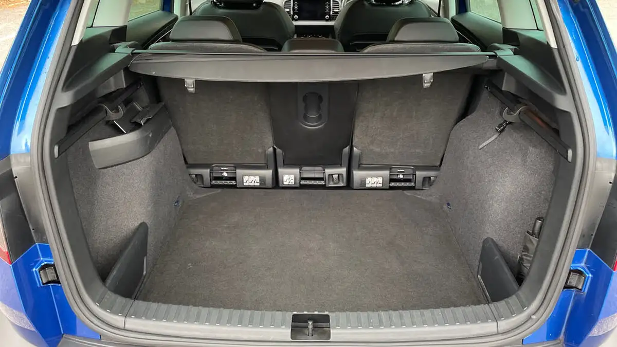 2021-skoda-karoq-15-tsi-se-l-dsg-big-14