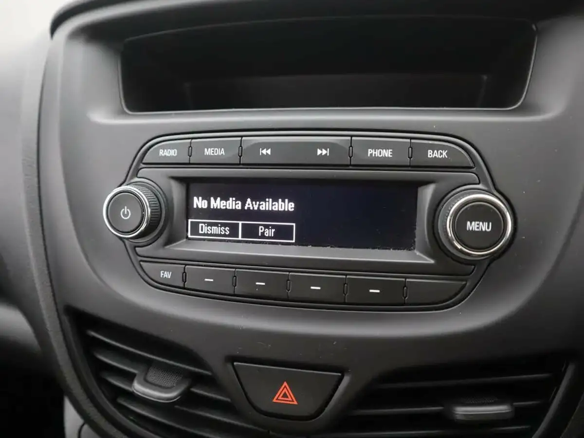 2019-vauxhall-viva-10i-se-ac-big-20