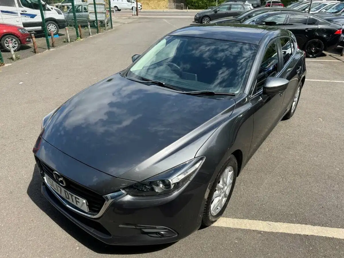 2017-mazda-mazda3-15td-se-l-nav-hatchback-5d-big-12