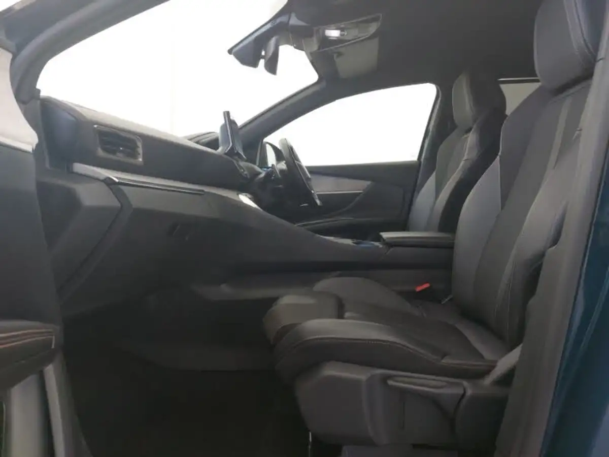 2023-peugeot-5008-suv-12-puretech-gt-130bhp-eat8-big-4