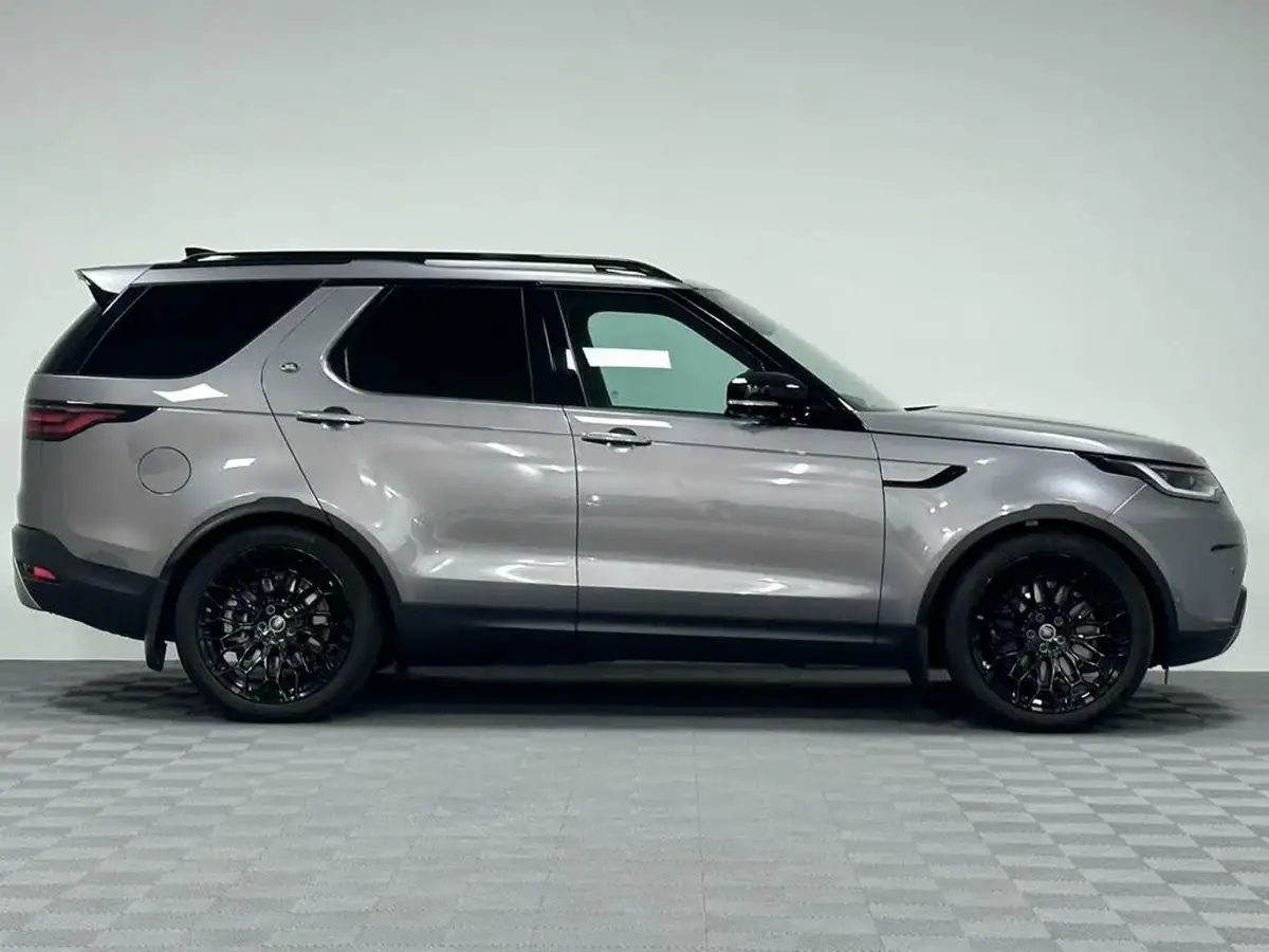 2025-land-rover-discovery-30-d350-commercial-se-big-9