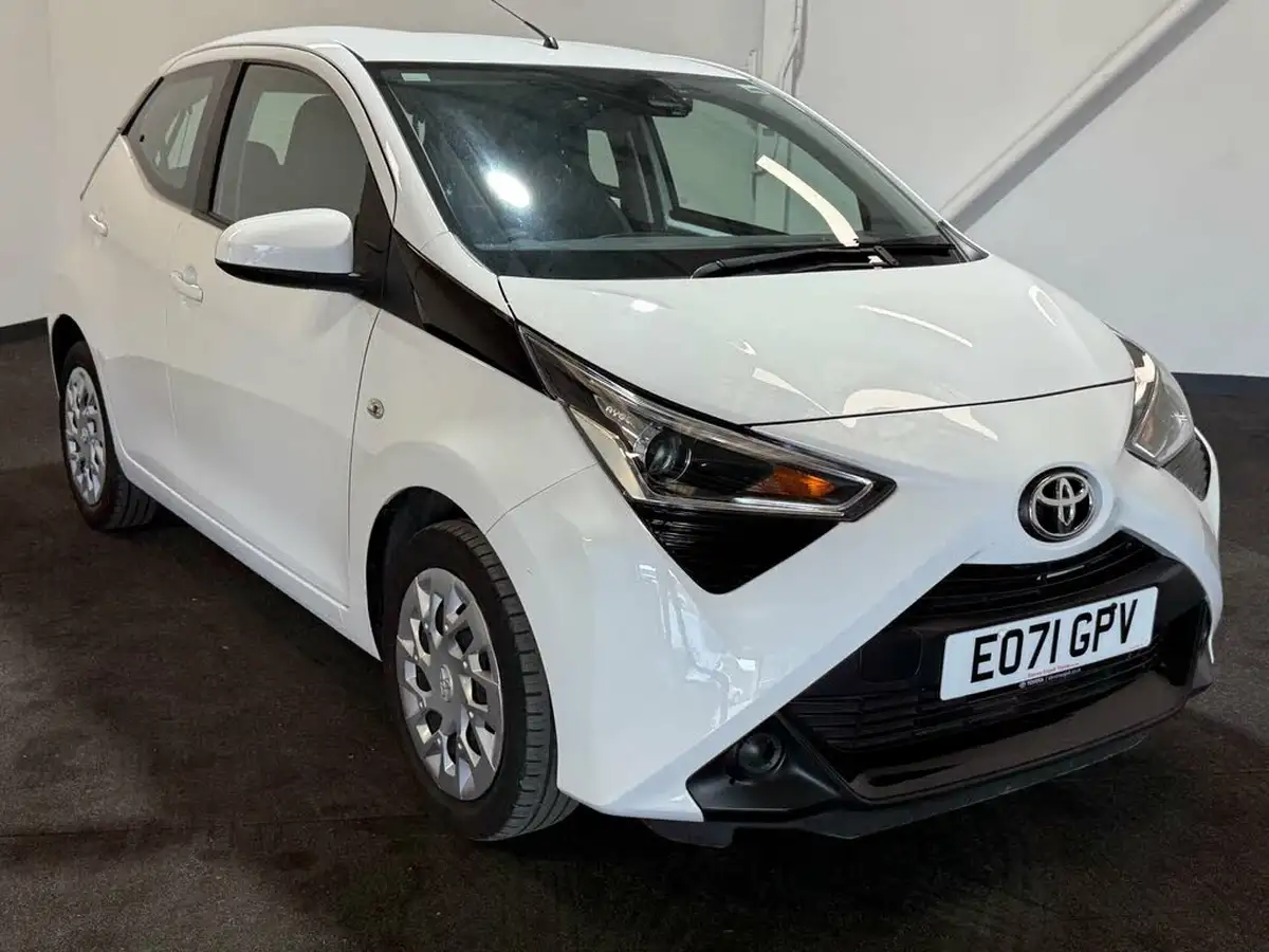 2021-toyota-aygo-10-vvt-i-x-play-tss-x-shift-big-6