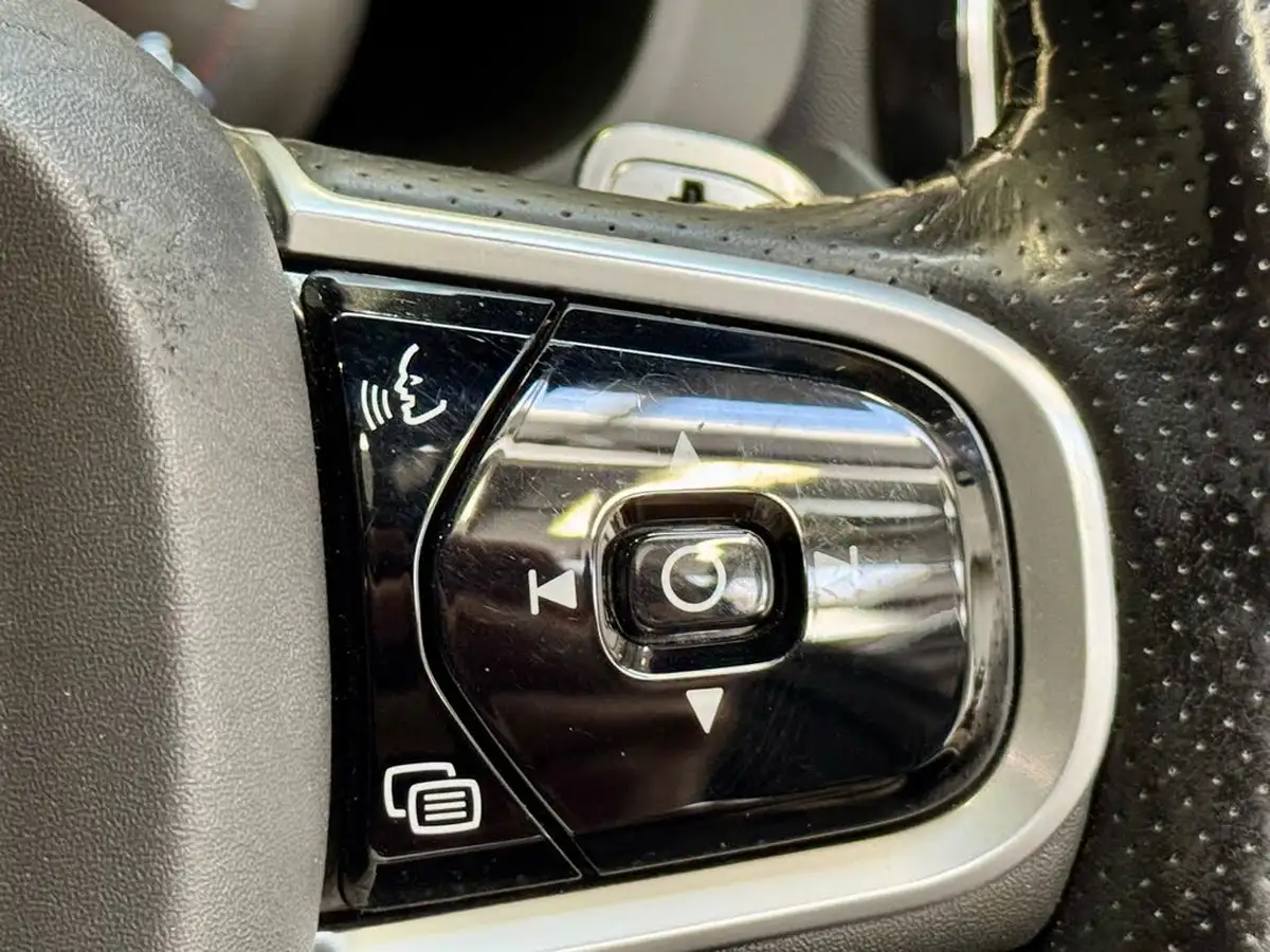 2018-volvo-xc60-20td-d5-r-design-powerpulse-4x4-big-22