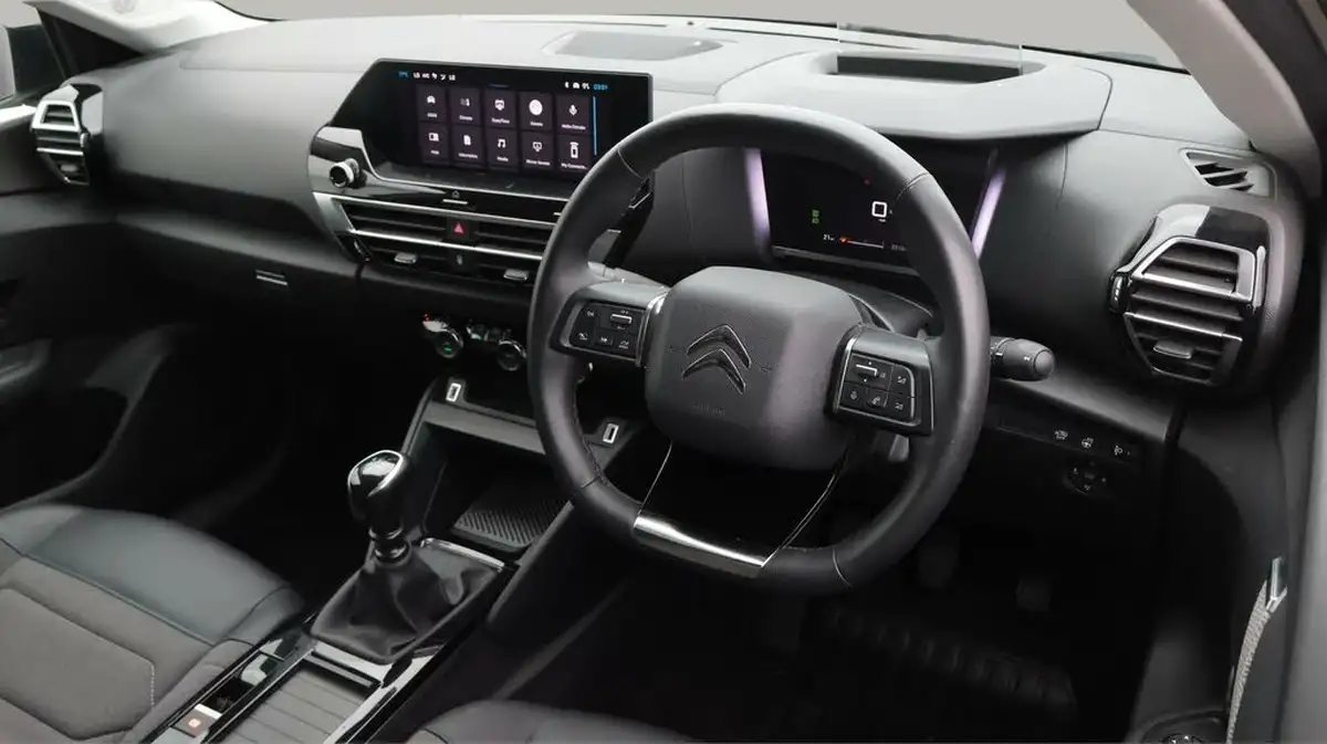 2023-citroen-c4-12-puretech-c-series-edition-big-9