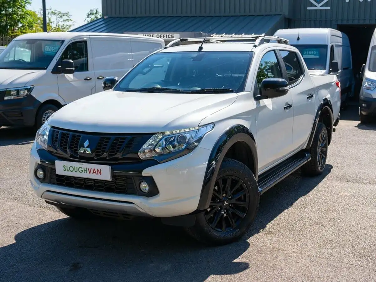 2019-mitsubishi-l200-24di-d-challenger-auto-big-4