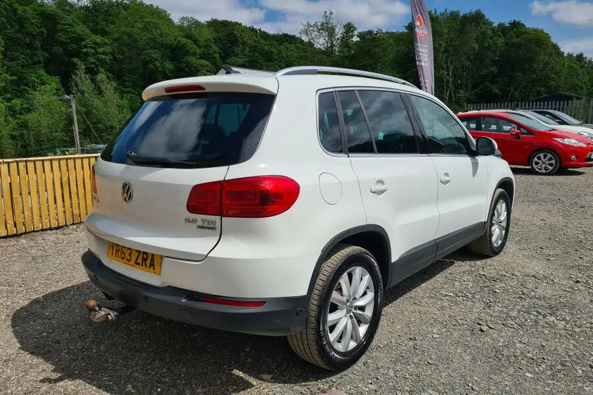 2013-volkswagen-tiguan-big-4