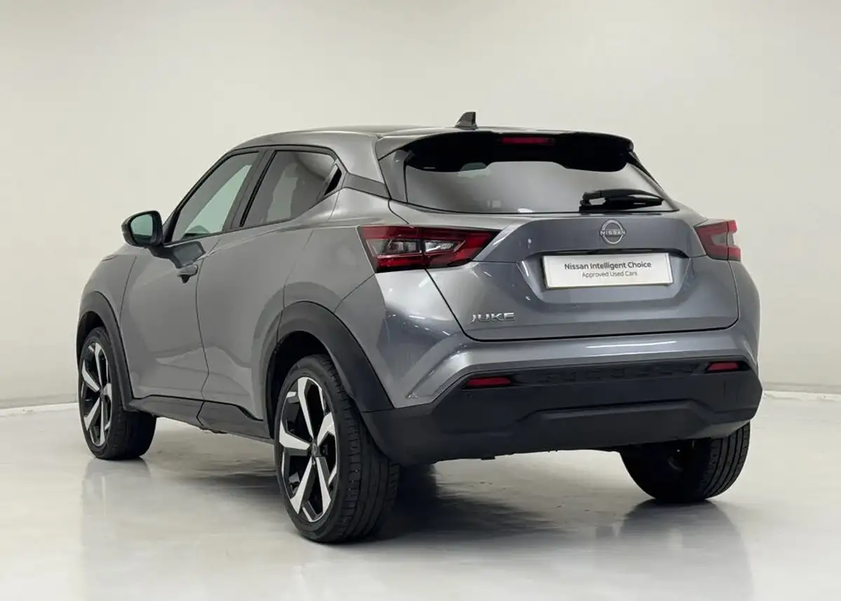 2024-nissan-juke-10-dig-t-tekna-big-8