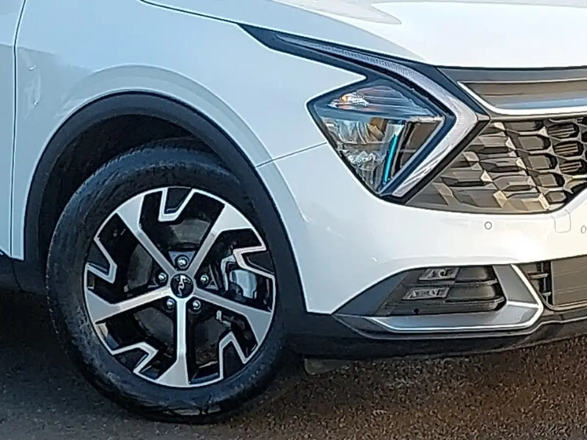 2024-kia-sportage-16-t-gdi-3-207bhp-hev-auto-big-8