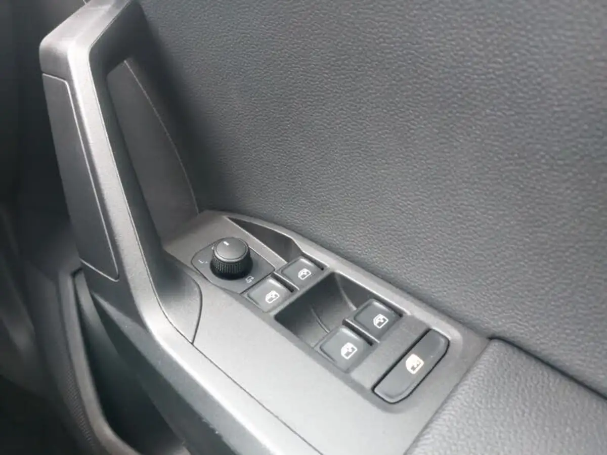 2019-seat-arona-10-tsi-fr-sport-big-9