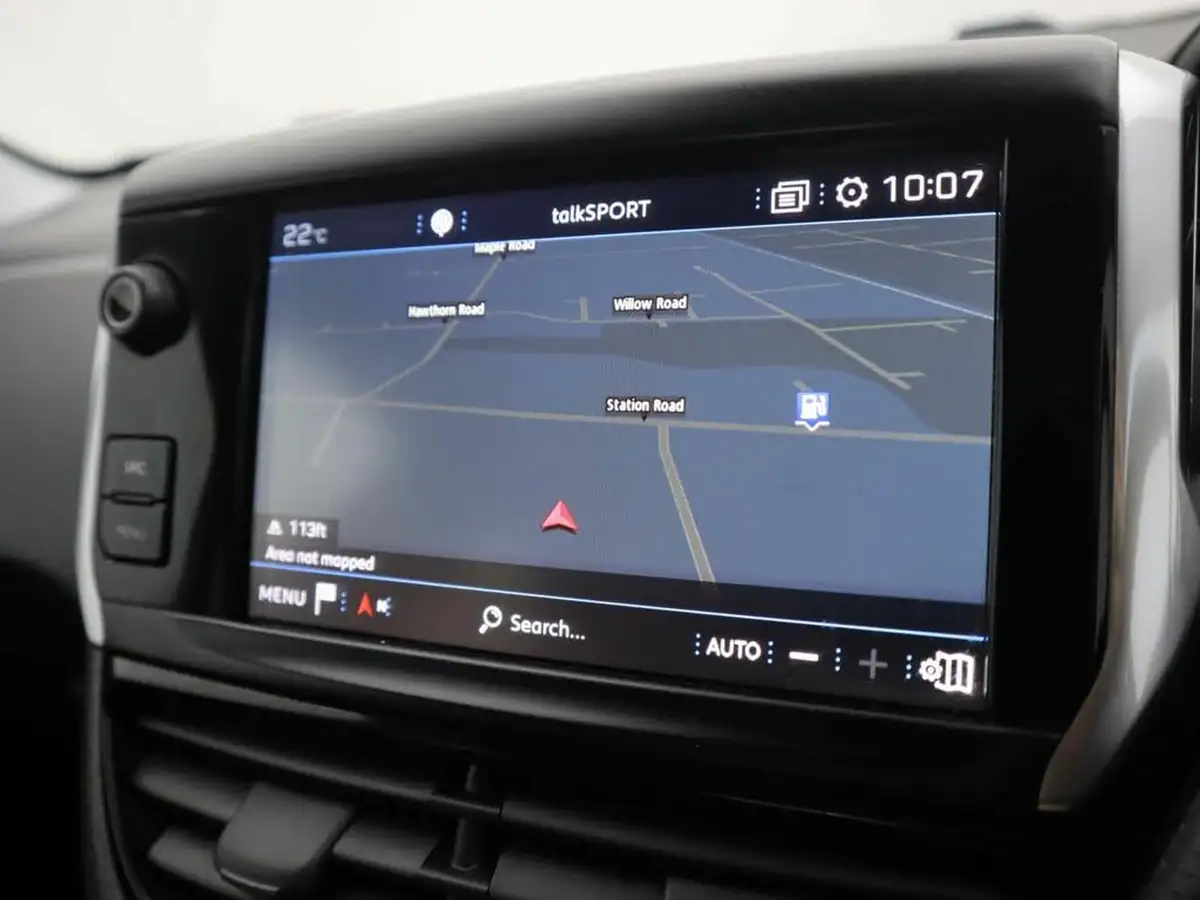 2019-peugeot-208-12-puretech-tech-edition-82bhp-big-18