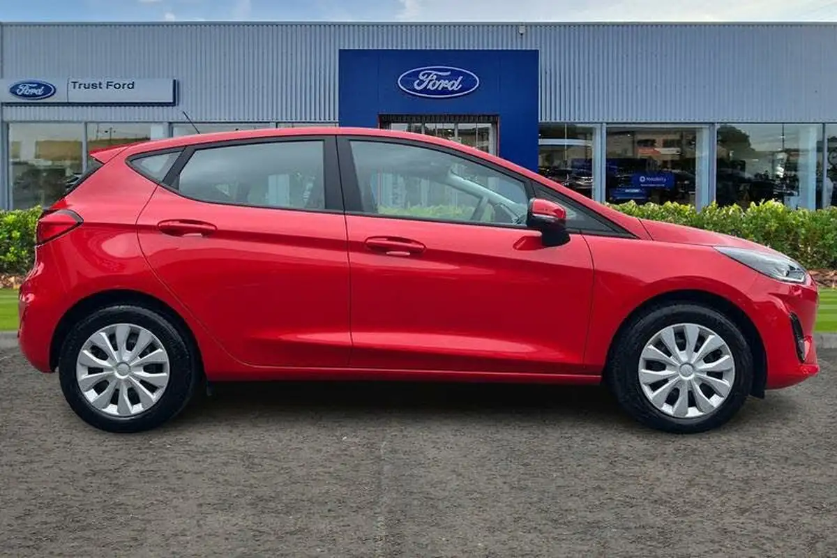 2022-ford-fiesta-10t-trend-100ps-5d-big-2