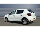 2018-dacia-sandero-10-sce-essential-small-1