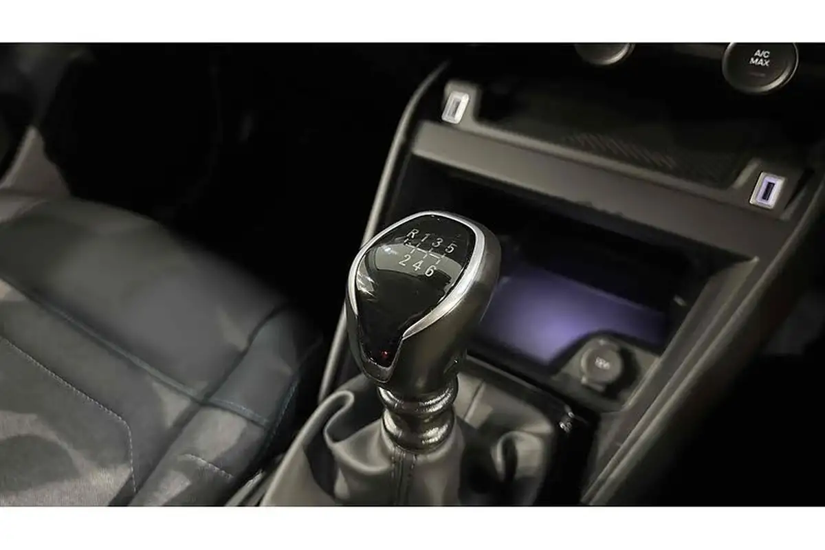 2022-citroen-c4-12-puretech-c-series-edition-big-49