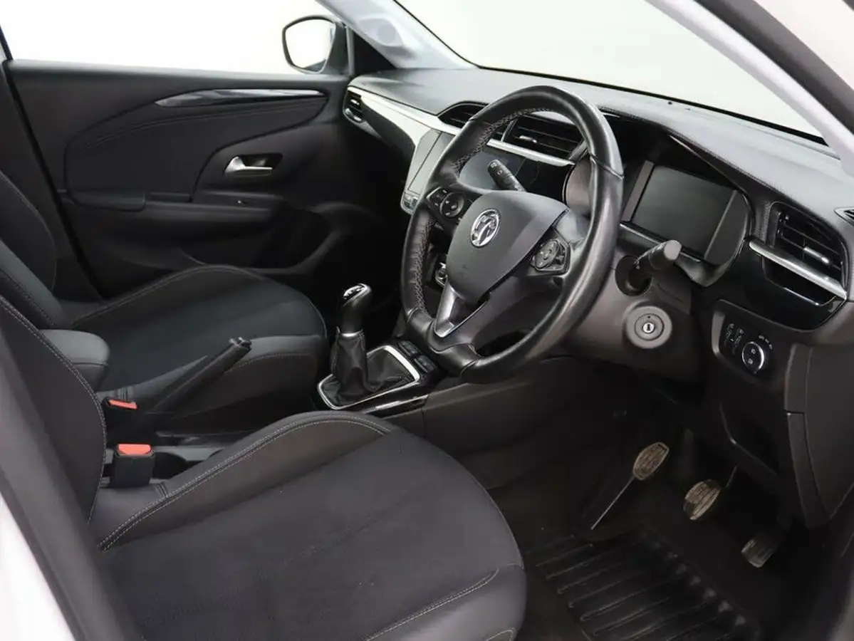 2022-vauxhall-corsa-12i-elite-edition-big-9
