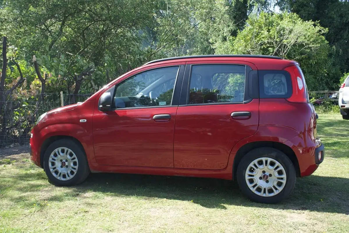 2014-fiat-panda-12-easy-big-9