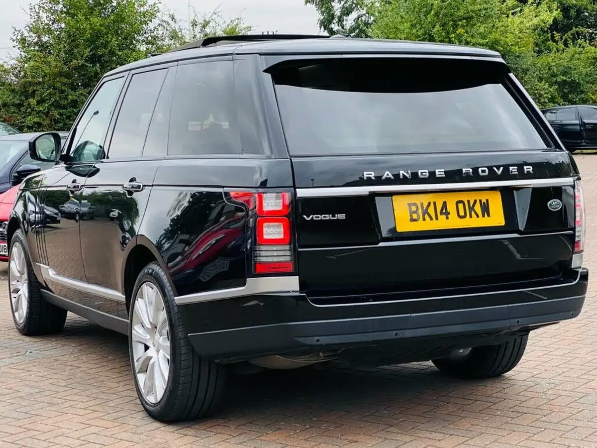 2014-land-rover-range-rover-30tdv6-vogue-se-big-20