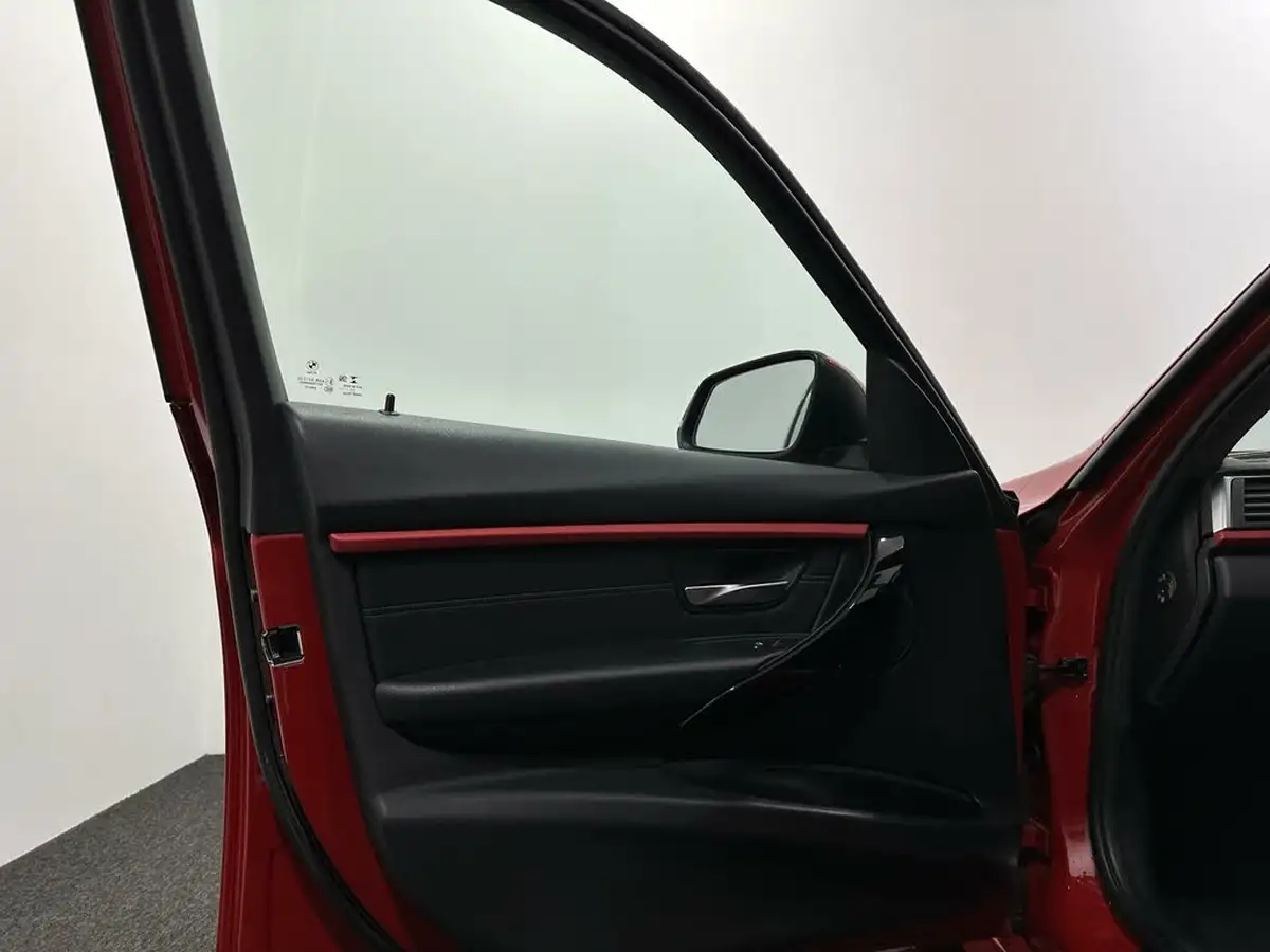 2017-bmw-3-series-20td-318d-sport-touring-5d-auto-big-34