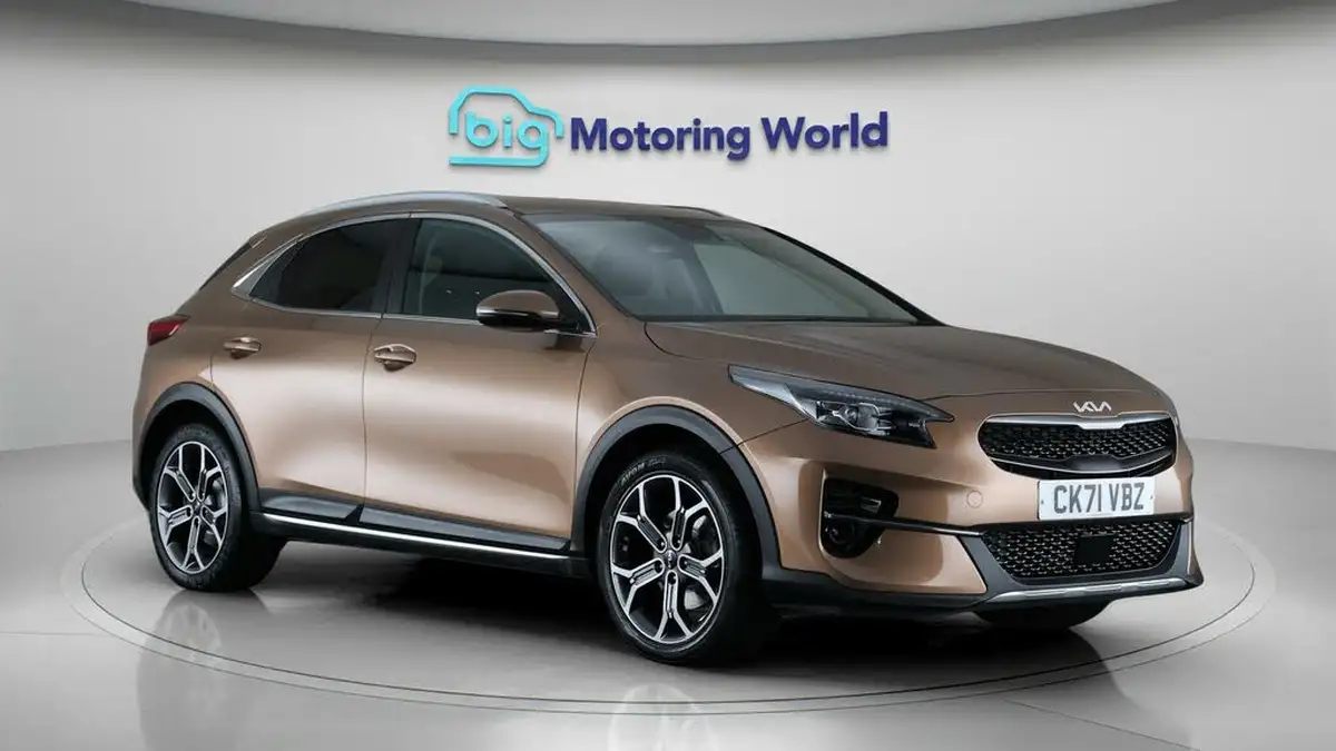 2021-kia-xceed-15-t-gdi-3-big-1