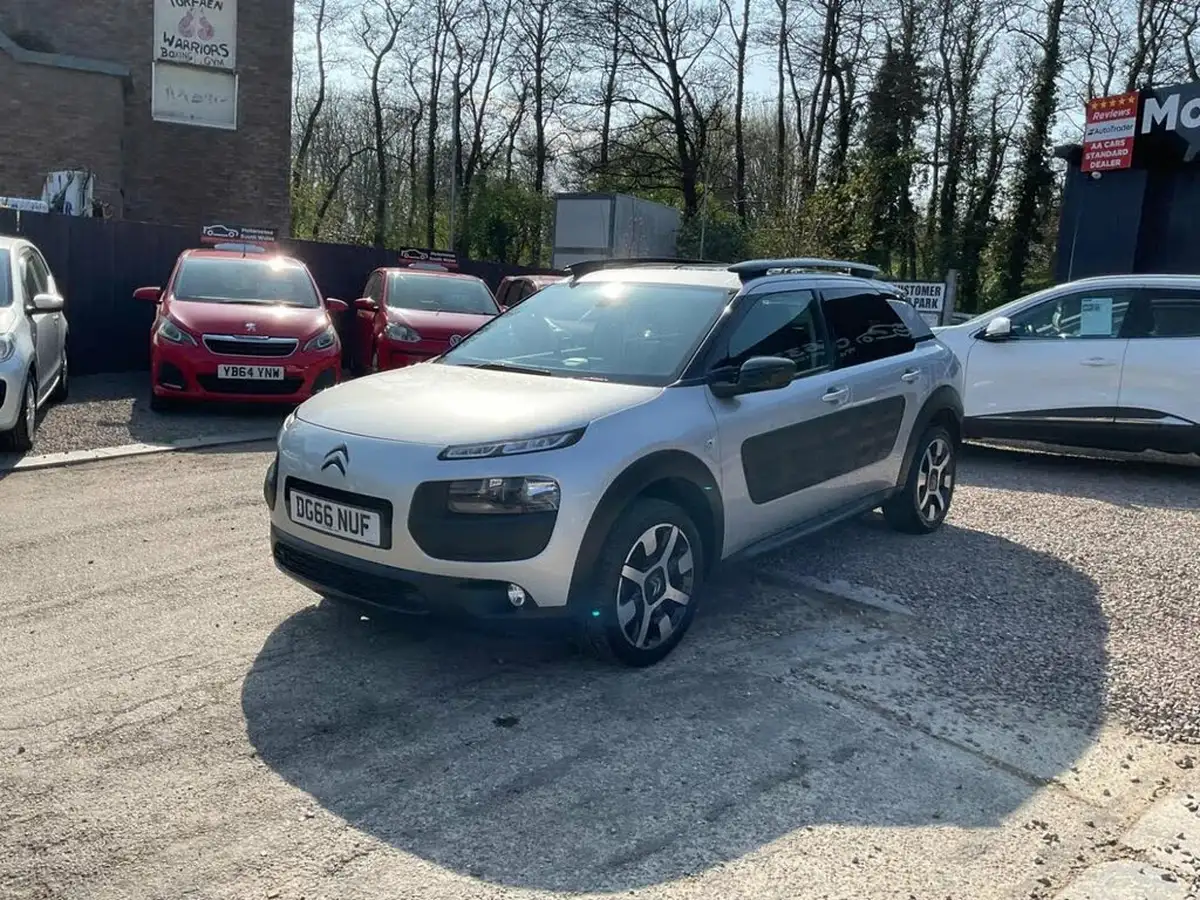 2016-citroen-c4-cactus-16bluehdi-flair-edition-big-32