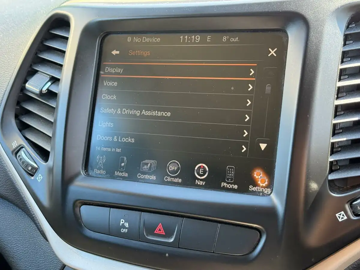 2014-jeep-cherokee-20crd-limited-168bhp-4wd-ss-auto-big-28