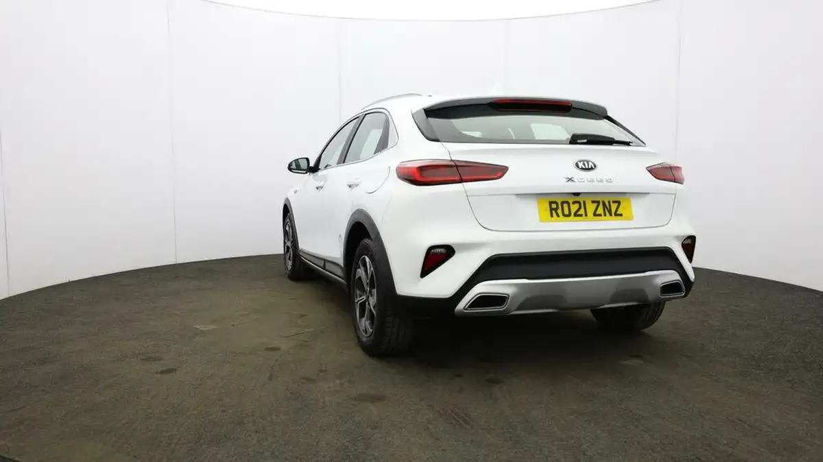 2021-kia-xceed-10-t-gdi-2-big-30