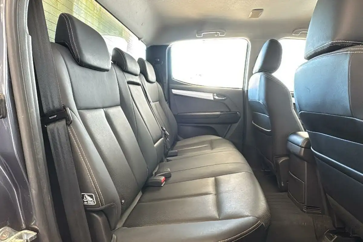 2019-isuzu-d-max-19td-utah-big-21
