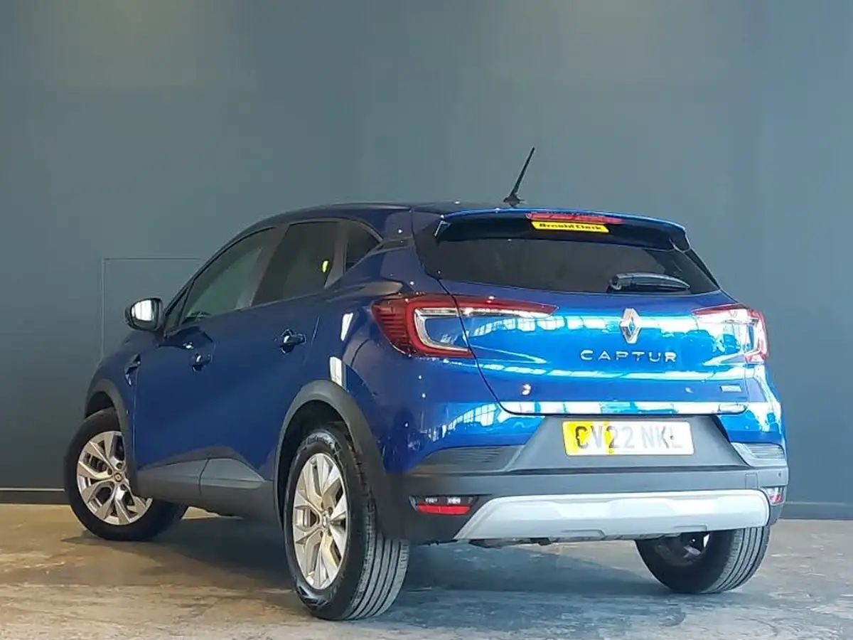 2022-renault-captur-16-iconic-edition-big-1