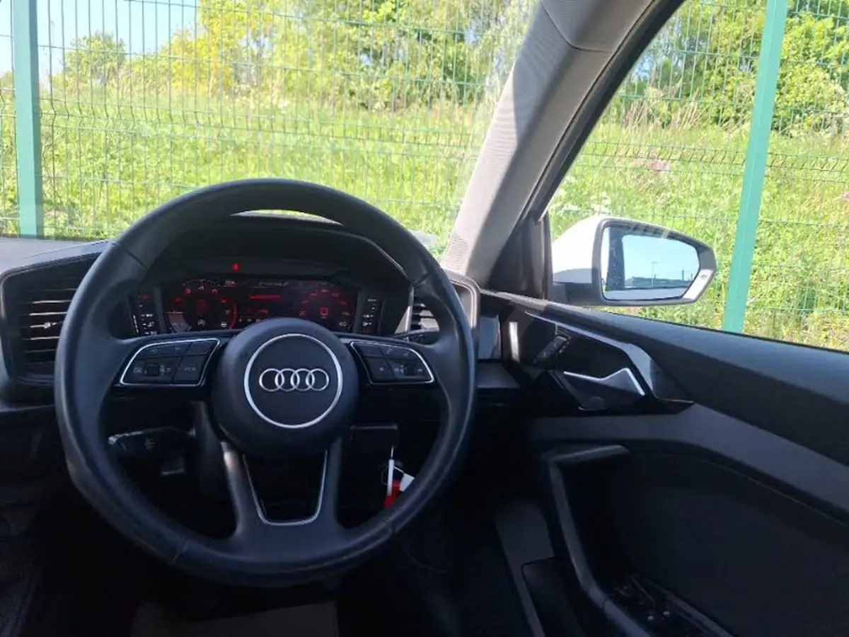2022-audi-a1-10-25-tfsi-technik-big-6