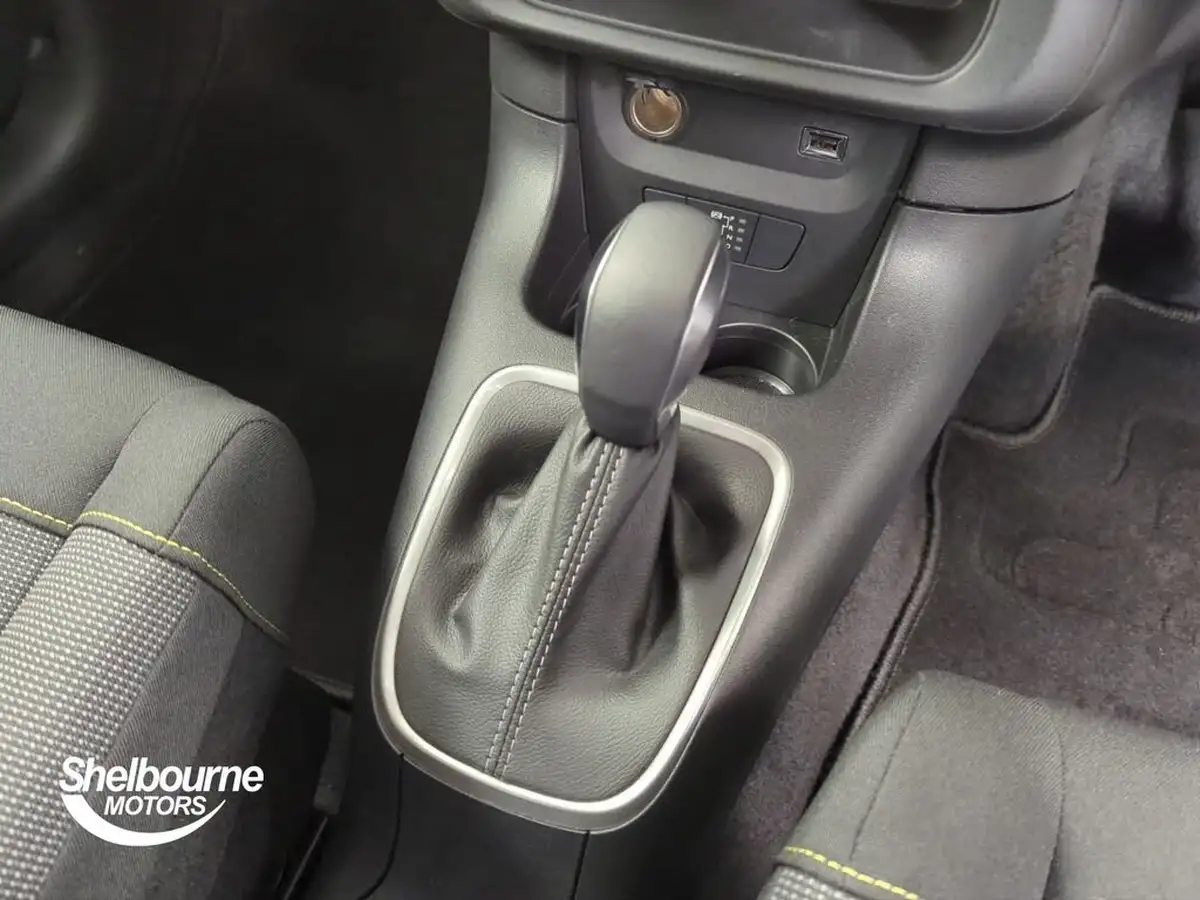 2024-citroen-c3-12-puretech-plus-110ps-eat6-big-31