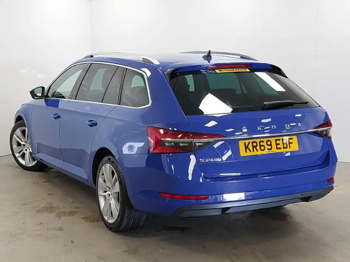 2020-skoda-superb-20tdi-se-l-150ps-estate-dsg-big-1
