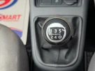 2014-volkswagen-up-10-move-up-59bhp-3d-small-24