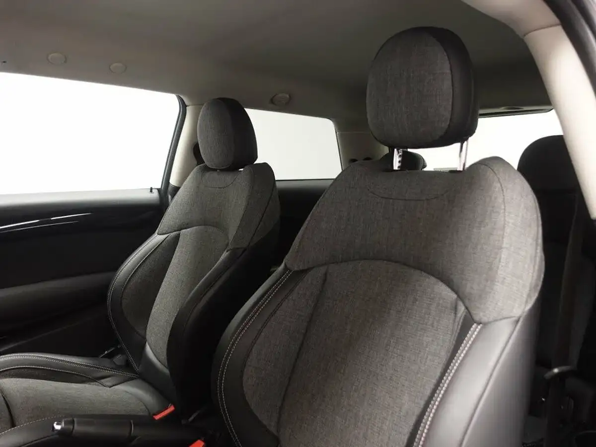 2018-mini-cooper-20-cooper-s-ss-hatchback-3d-big-16