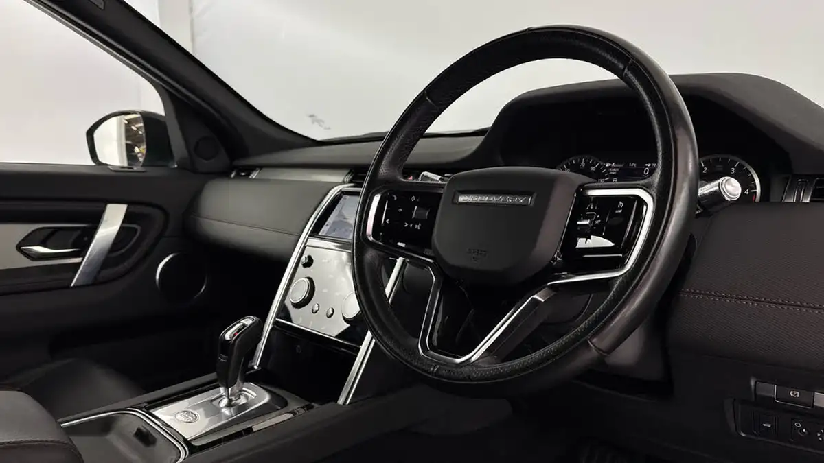 2021-land-rover-discovery-sport-20-d200-r-dynamic-s-plus-big-8