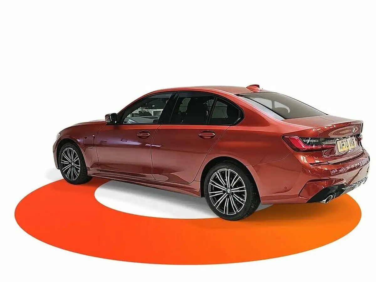 2020-bmw-3-series-20-330e-m-sport-saloon-4d-big-10