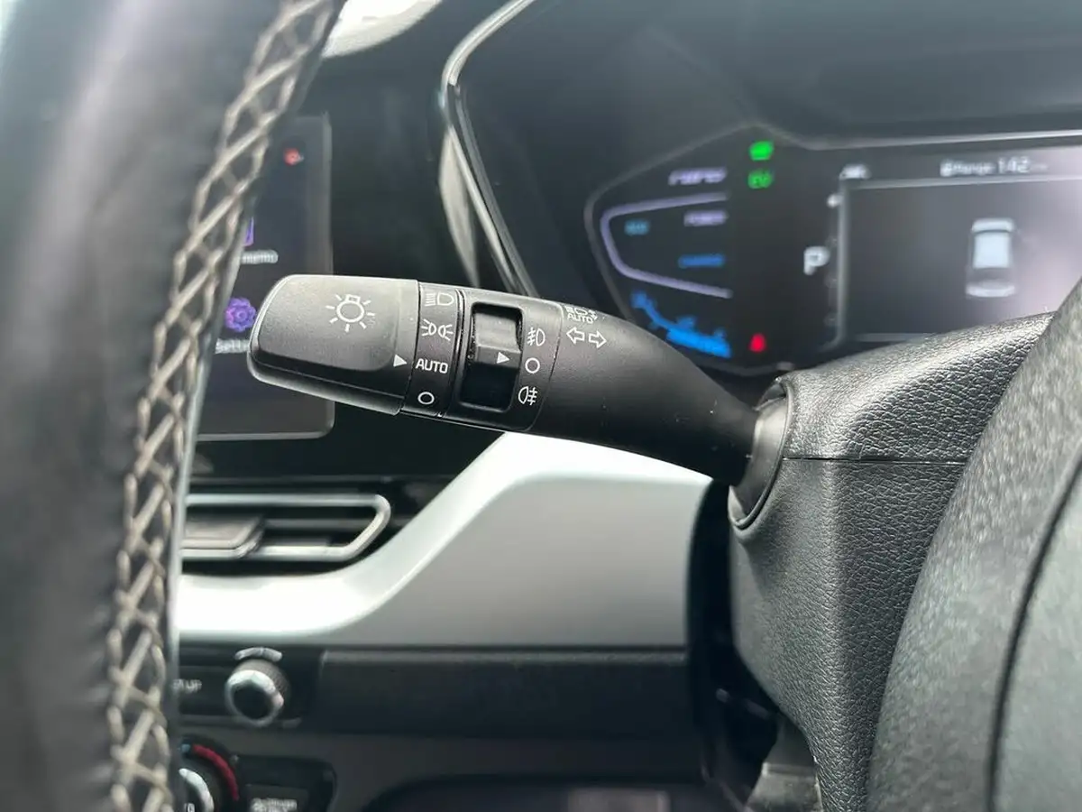 2022-kia-niro-16-gdi-3-156kwh-big-22