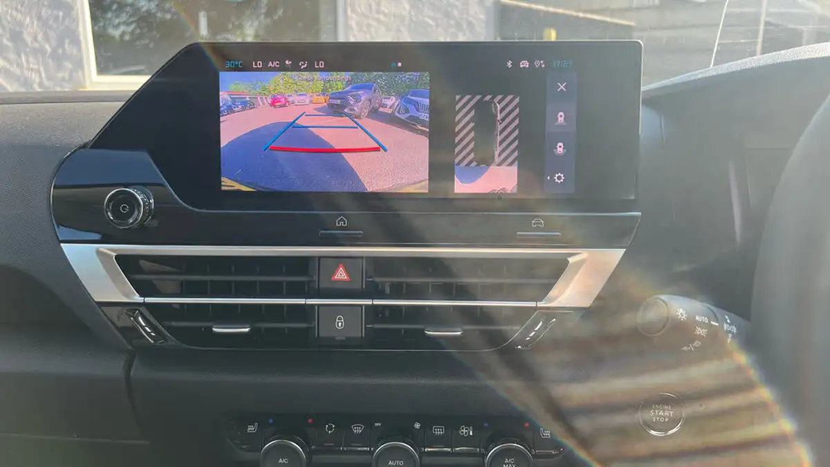 2024-citroen-c4-x-12-puretech-max-130ps-ss-eat8-big-29