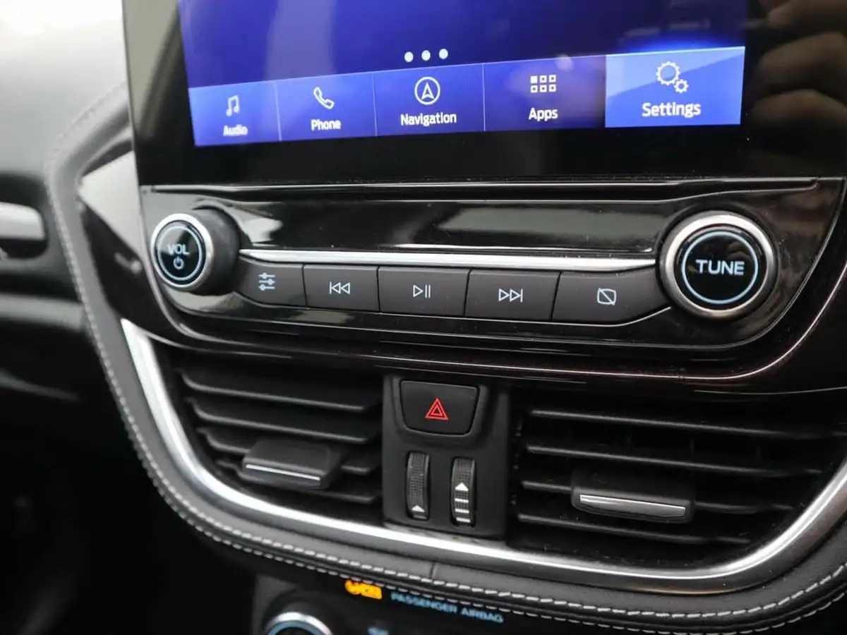 2019-ford-fiesta-10t-vignale-100ps-5d-auto-big-31