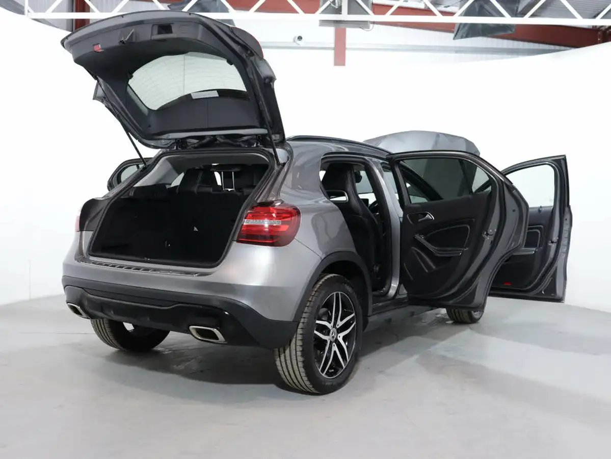 2020-mercedes-benz-gla-class-16-gla-180-urban-edition-7g-dct-big-57