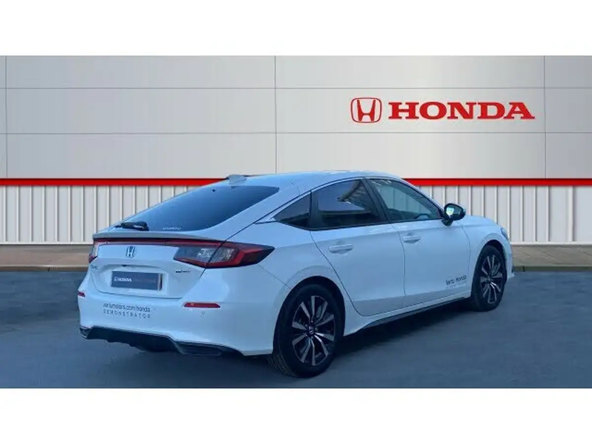 2025-honda-civic-20-i-mmd-elegance-big-11