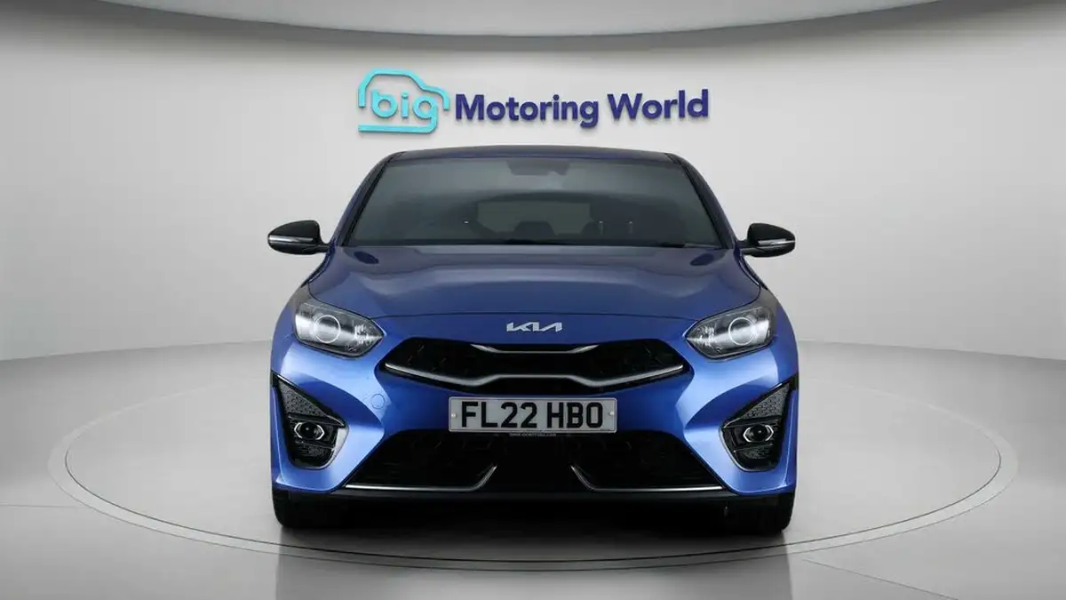 2022-kia-pro-ceed-15-t-gdi-gt-line-big-2