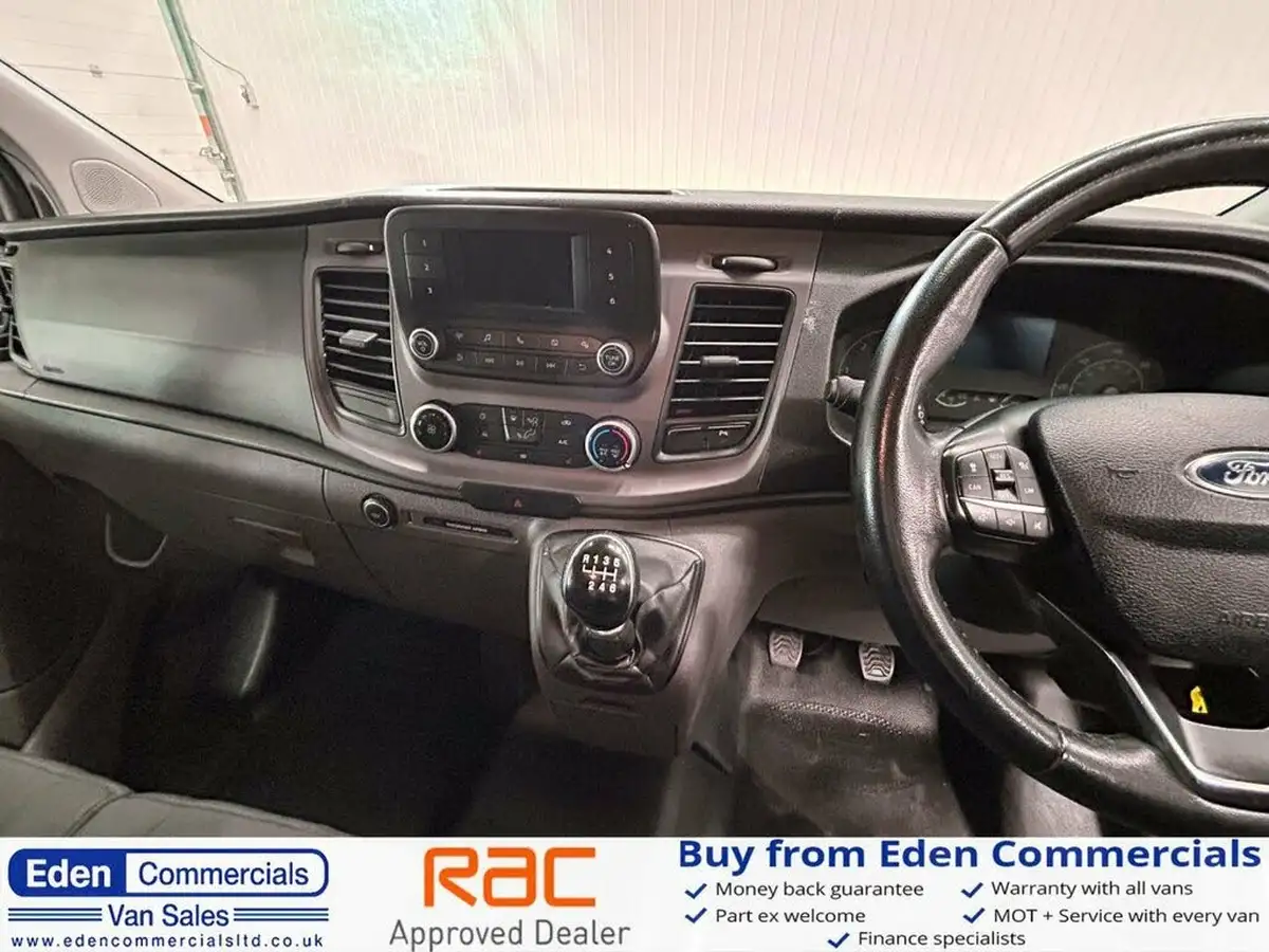 2019-ford-transit-custom-20tdci-300-l1h1-trend-105pseu6-panel-van-big-18