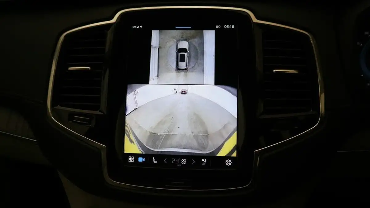 2024-volvo-xc90-20-t8-ultimate-dark-big-42