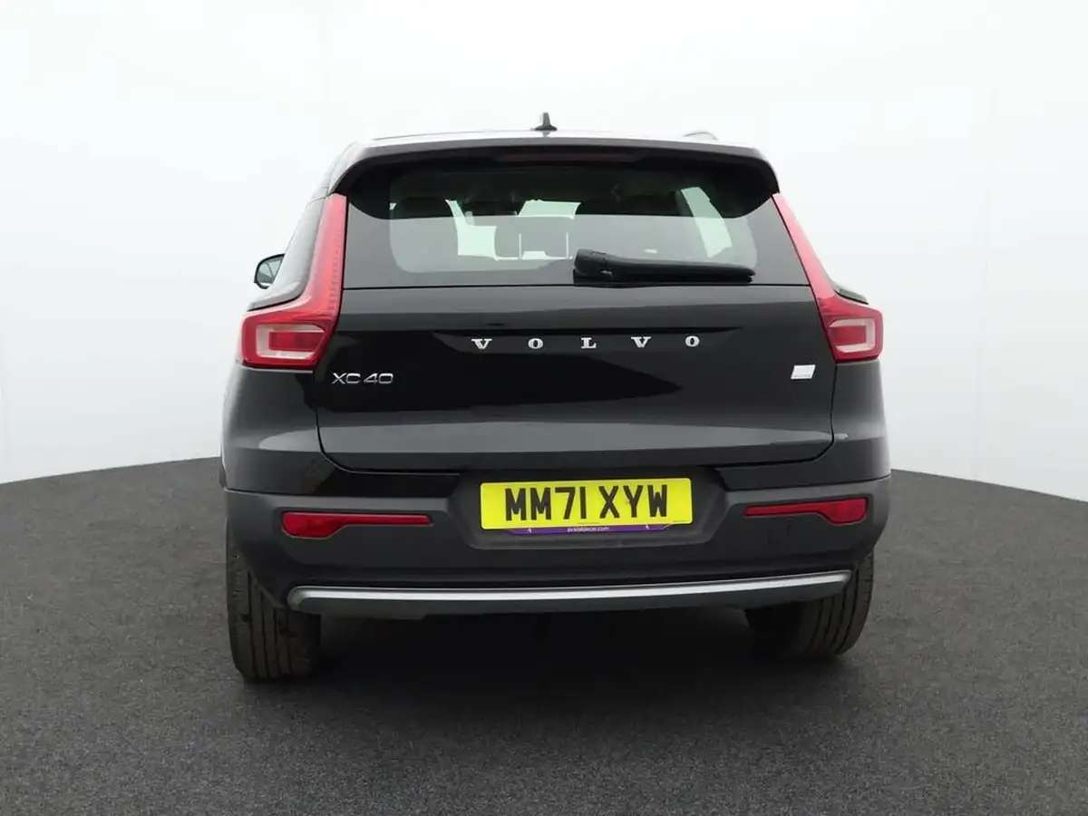 2022-volvo-xc40-15-t5-inscription-pro-big-2