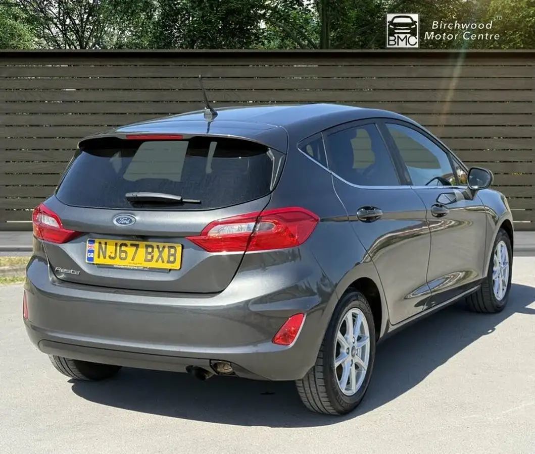 2017-ford-fiesta-10t-zetec-100ps-ecoboost-ss-5d-big-3