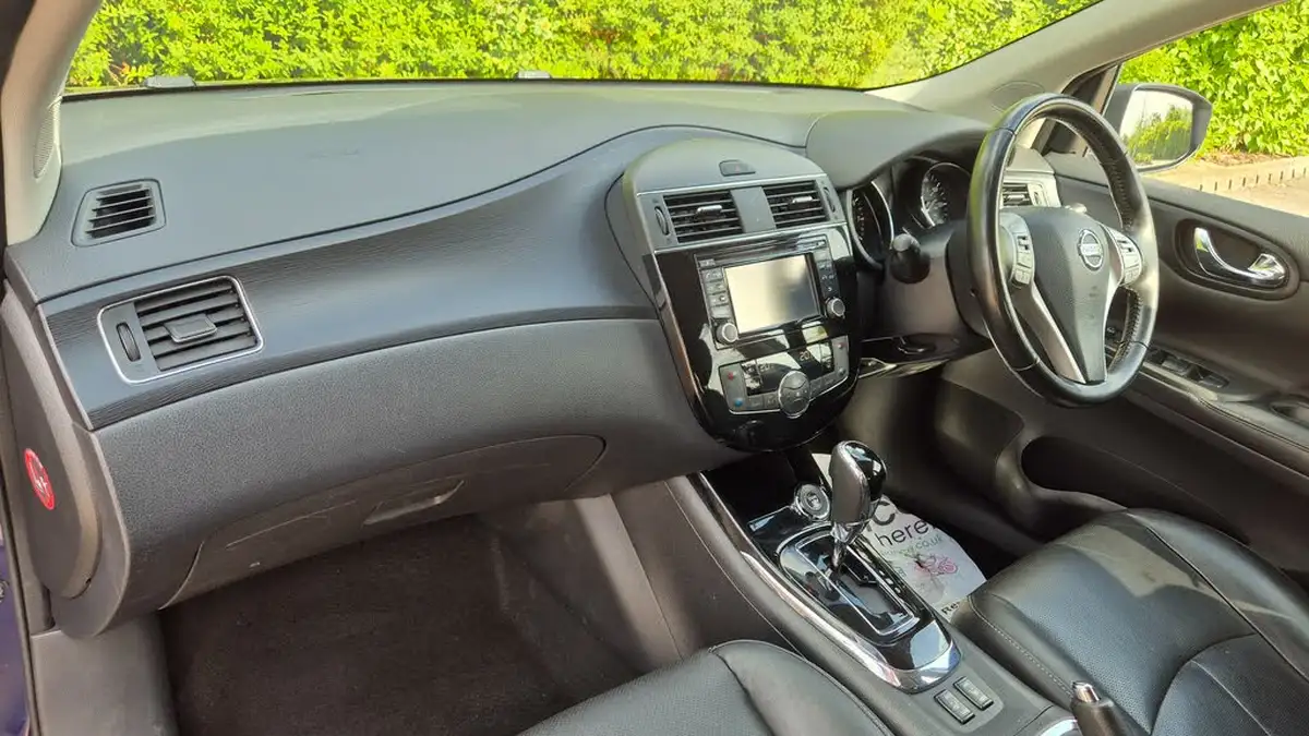 2015-nissan-pulsar-12-tekna-xtronic-big-10