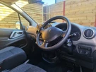 2018-peugeot-partner-small-17