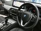 2022-bmw-5-series-20-530e-se-touring-5d-small-53